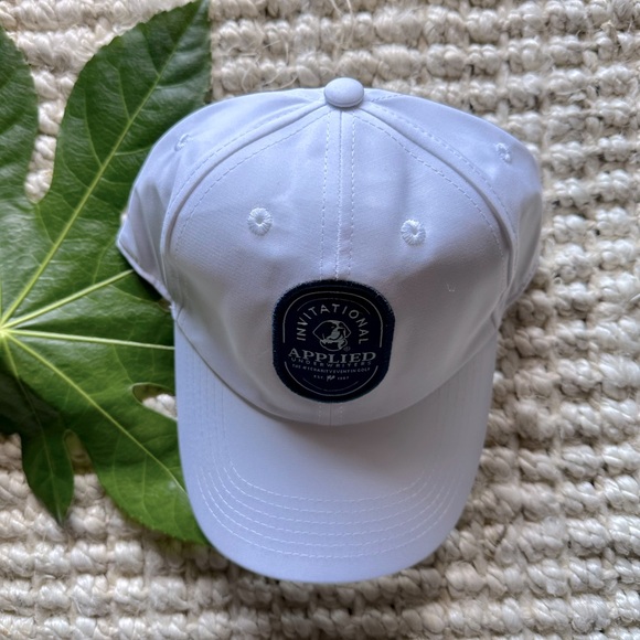 White Golf Cap ⛳️ - Picture 1 of 4